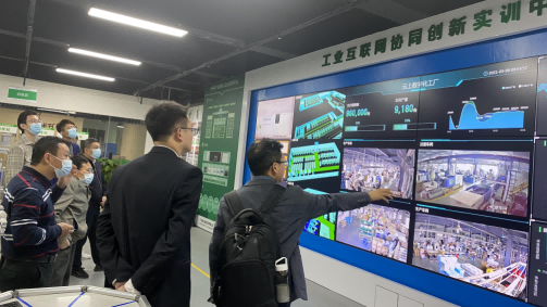 探讨最前沿智能化技术，欢迎潮州市工信局、联通公司一行莅临AG真人平台智能！